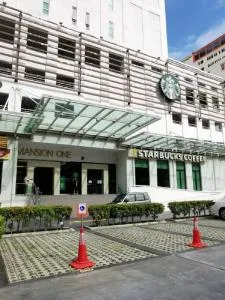 Mansion One by Sky Hive - Baling