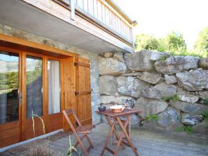 Appartements Appartement Les Carroz d'Araches, 2 pieces, 4 personnes - FR-1-572-84 : photos des chambres