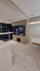 Apartamento completo na praia brava