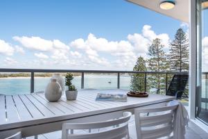 10 Leeding Terrace, Caloundra, QLD 4551, Australia.