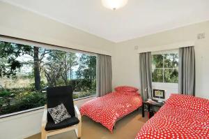 Cliffview Cottage with Views