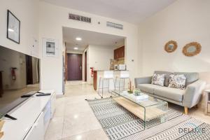 Pleasant Studio at Safir Tower 1 Business Bay by Deluxe Holiday Homes