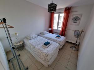 Appartements Appartement climatise pour 6 personnes avec parking a Caluire : photos des chambres