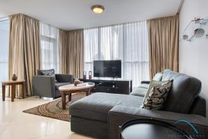 Upgraded 2BR Near to Marina Mall & Other Key Landmarks, 23 Marina Tower, Dubai Marina by Deluxe Holiday Homes