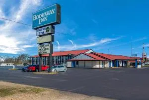 Rodeway Inn Broken Bow-Hochatown - Broken Bow