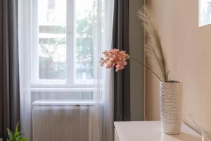 Bokay Apartman next to Corvin Promenade