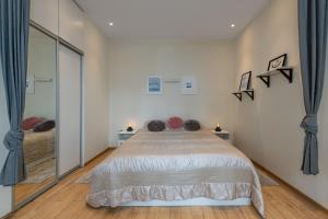 Freedom avenue apartment by Polo Apartments