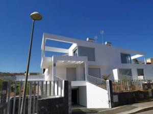 Idaira Suites adosado con piscina a estrenar-WiFi