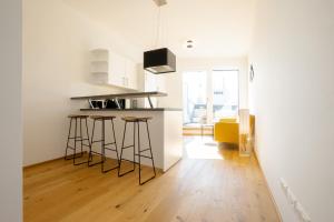 OrestaLiving - Penthouse with private terrace