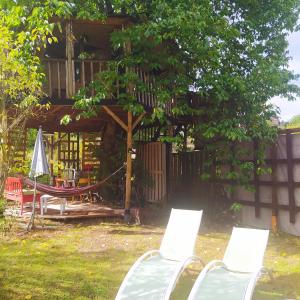 Tentes de luxe CABANE CERISE DANS L'ARBRE Etapeboisee : photos des chambres