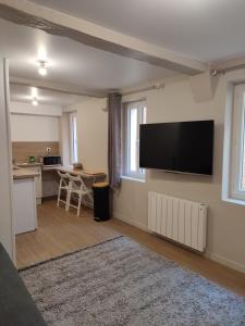 ROUEN Studio rdc cosy Sweet Home wifi