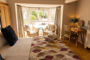Twin Room with Private Bathroom room in Wild Garlic Rooms