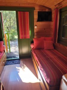 Campings La Roulotte des Oliviers : photos des chambres