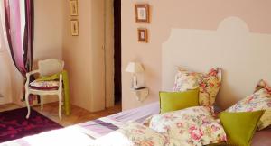 Hotels Domaine Des Escaunes : photos des chambres