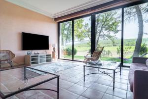 Maisons de vacances Villa DaoL - Villa avec piscine et jacuzzi : photos des chambres