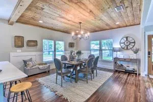 Historic and Fully Renovated Waxahachie Home! - Midlothian