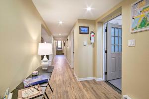 Cozy North Bend Getaway in Walkable Location!