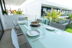 Luxe nieuwbouw penthouse op 600 m van het strand!