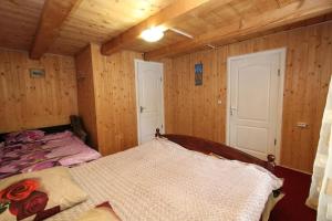 Окремий еко-котедж "Попівун"