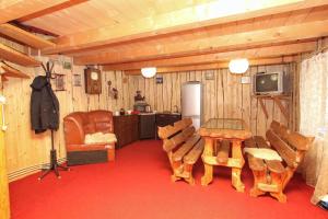 Окремий еко-котедж "Попівун"