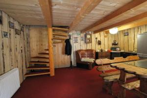 Окремий еко-котедж "Попівун"