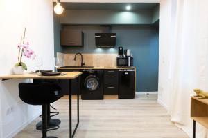 Appartements Le Cinq : Appartement Chic&Cosy, jardin privatif : photos des chambres