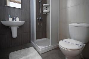 Niovi - Coralli Beachfront Apartment