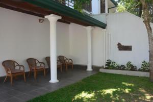 Green White Double Room