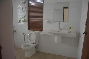Green White Double Room