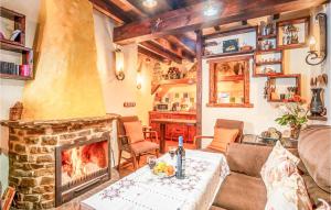 Awesome Home In Zahara De La Sierra