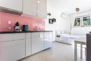 Ferienhaus MAESTRAL - Kastel Kambelovac