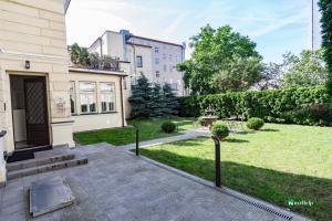 Historical Center Art Villa with Hot-tub, Terrace and Garden