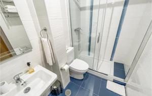 1 Bedroom Cozy Apartment In Estepona