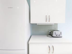 Still Waters, Emsworth