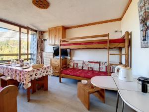 Appartement ski aux pieds avec balcon, 2 pièces pour 4 pers. à La Croisette - FR-1-344-928