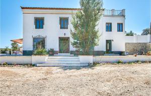 Gorgeous Home In Cazorla