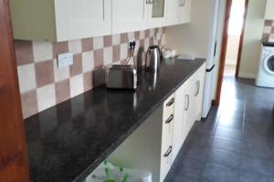 Porthcawl House Near Beach With Extensive Parking