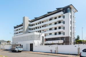 Burmeister on Park Apartments