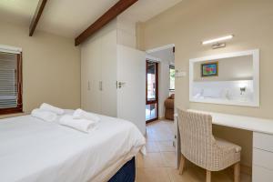 San Lameer Villa 2851 - 2 Bedroom Classic - 4 pax - San Lameer Rental Agency