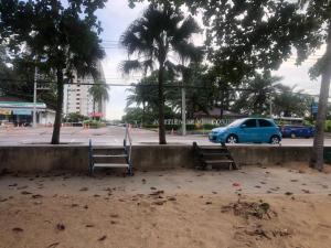 Live the beachlife in Jomtien Beach Condo, Pattaya