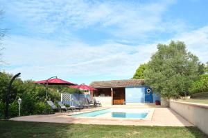 Maisons de vacances L'Arbre Vert - Piscine - Jardin - Arrivee Autonome : photos des chambres