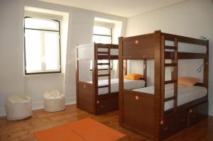  Bed in 10-Bed Dormitory Room with City View room in Lisb'on Hostel