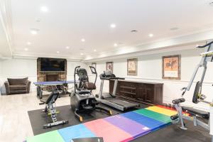 Colonial Hampton Charm