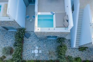 Citadela Paros Molos - Beachfront Maisonette with Plunge Pool