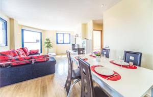 Gorgeous Apartment In Torreblanca