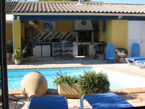Le Zenith - Calme absolu, jardin et piscine en Provence