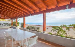 Beautiful Home In Pozzallo With Wifi