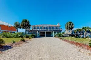 Island Charm - أبالاتشيكولا