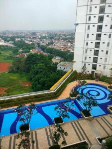 Toptravel Bassura City
