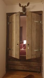 Pension Edelweiss, apartment Amsterdam 4-6 pers